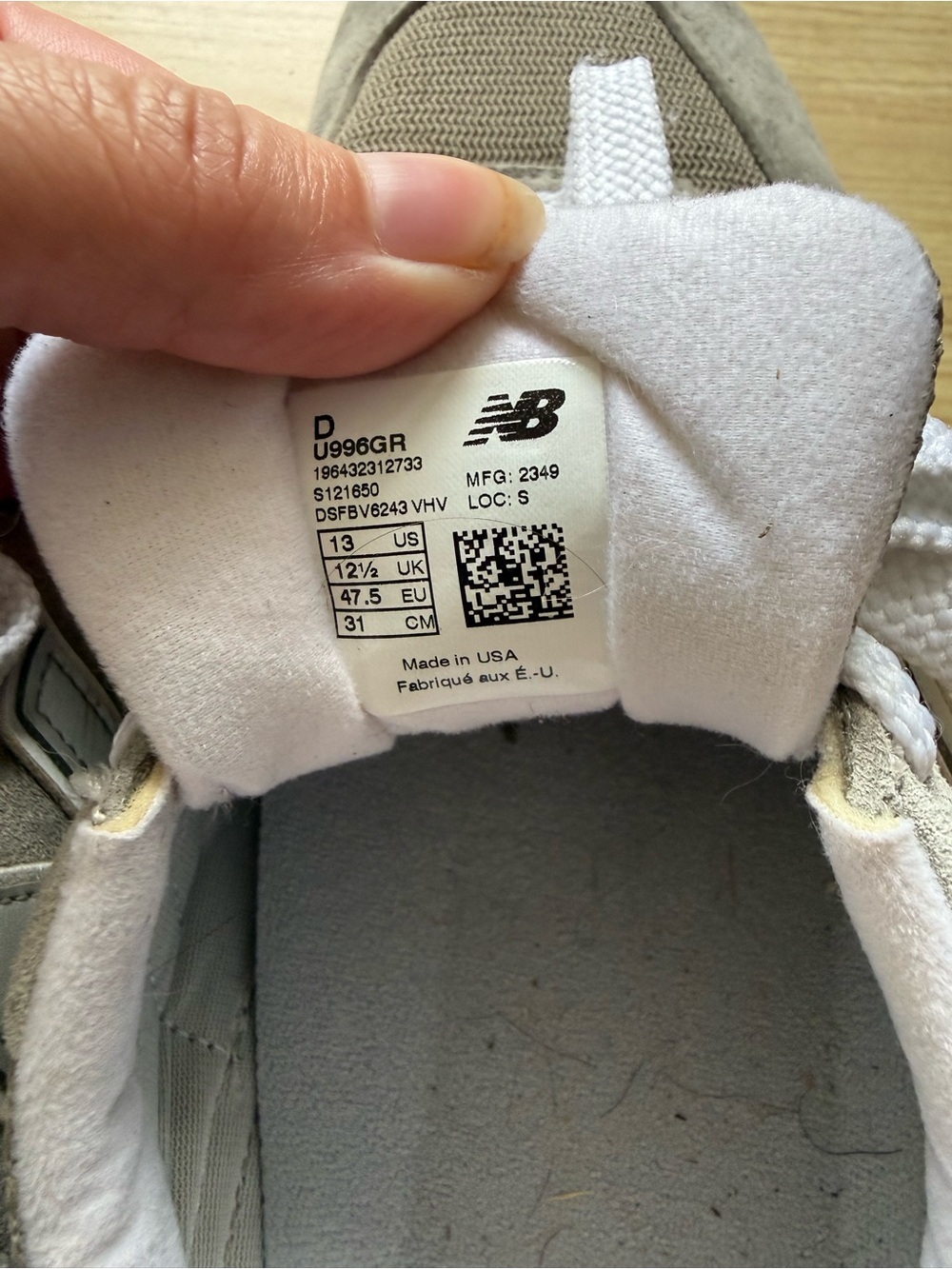 New Balance 996 Men’s Beige Suede Sneakers - Classic Casual size 13 - Picture 3 of 5